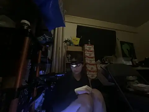 Snowbunnycake_131 - Chill with me naked group show 8tk