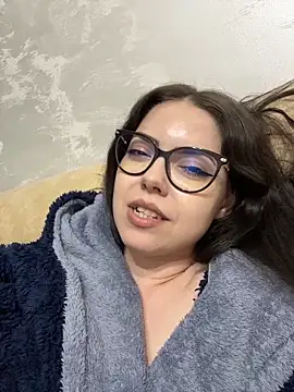 KaylaLewyss - Naughty spanks x24+snap+🎁
