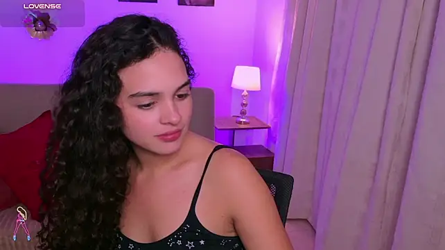 MaraMoretti - All naked Pussy closeup💋