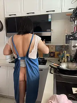 Tina626 - 要买开裆袜