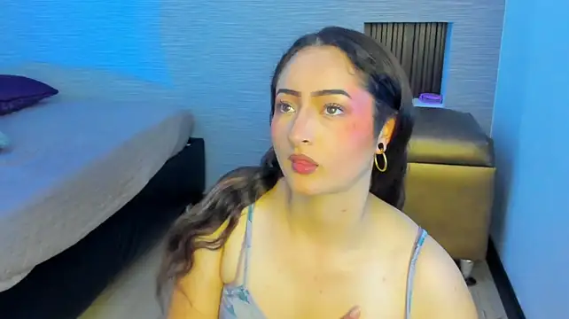 Rebbeca_Dreams - Tongue tease