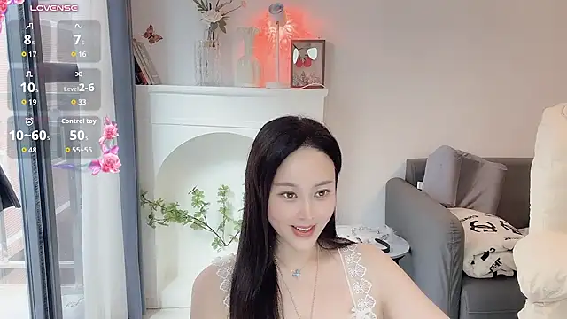 UcUiiy - 无内M腿小粉2分钟