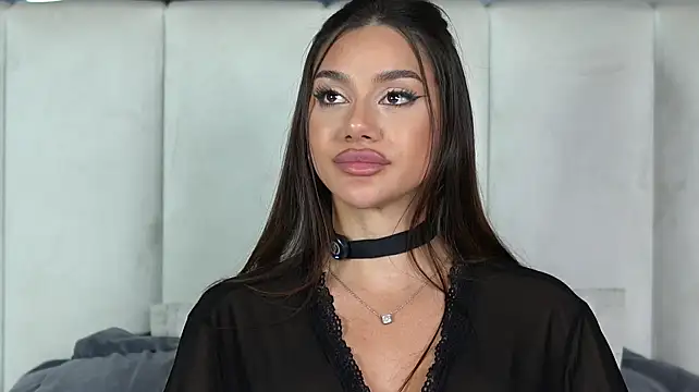NinaSolle - Fuck Nina's ass
