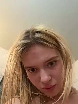 Brittneyyy - take pasties off
