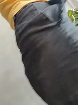 2_banana - Let's have sex with my pussy.