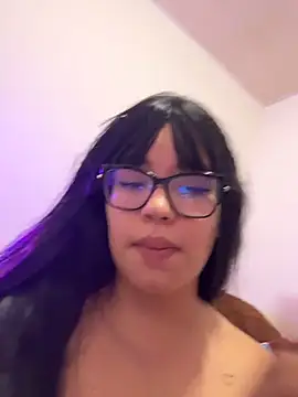 Emily_Taylor2 - Suck boobs 🫦