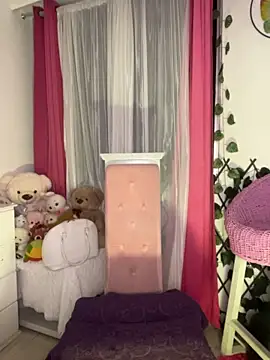 Lina_pink - naked and exotic dance