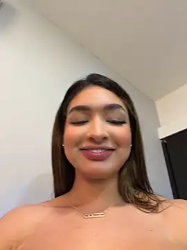 Jenn_fit - 👑 OIL ASS 👑