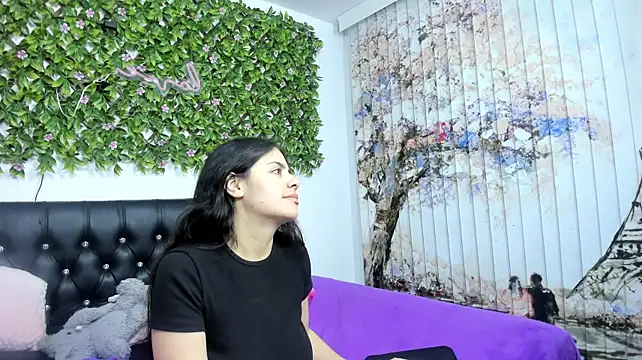 Aylin_Esquivel - remove garment + dance sensual