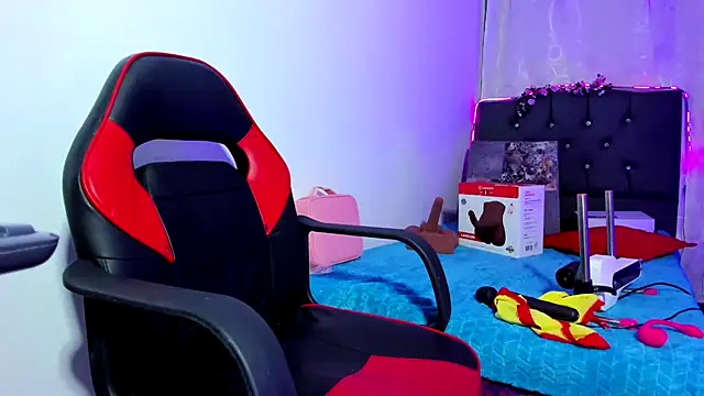 Catalina_rios1 - my naked tits bouncing and suck