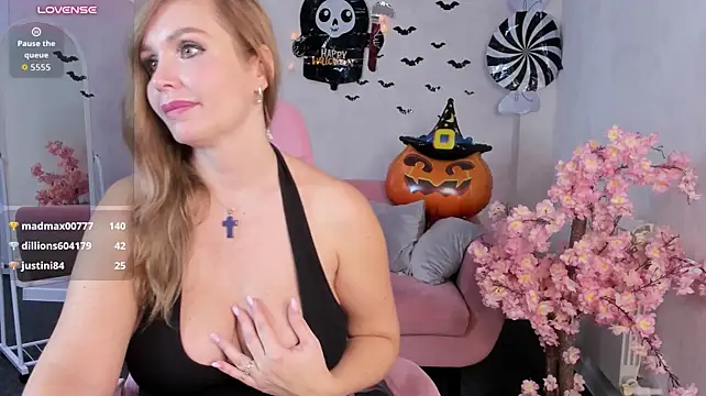 Marie_Hayes - shake your chest