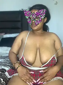 Nikki- - LET'S GET FREAKY!!! A SQURT BOO ME