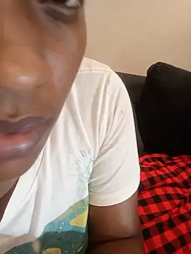 BROWNLILLY - Ride dildo till I squirt 💦💦