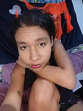 Paola_perez2007 - I wax my pussy