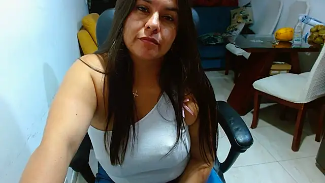 Ixchel_Anaid - Show titis secretly