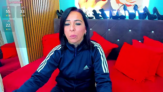 LauraSiin - make me moan on your cock