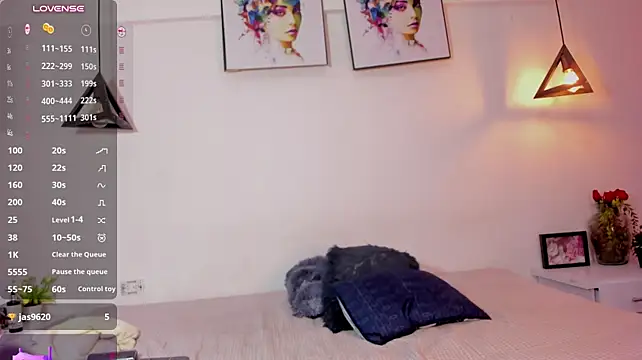 Scarlett_Cooperr_ - Boobs out + Boobsjob