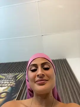 Aisha_k - the last tip control toy 3 min