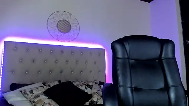 _venus_desire - Greetings me: help me wet my panties