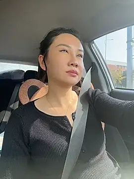 Yioyio-666 - jj抽插1分钟，最后完成任务可得小粉控制1分钟