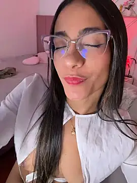 Elegant__rouse - 🍅3 fingers in my vagina 🍅