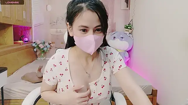 Kim_kim_99 - Finger in pussy