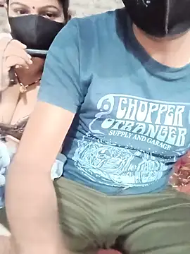 Indiansexycouple2