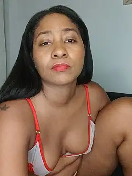 Berry_Bans - Abrir coño , culo y sacudir 😈