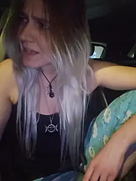 ScarletsWeb - usetipmenuSQUIRT highest tipper = :gift: