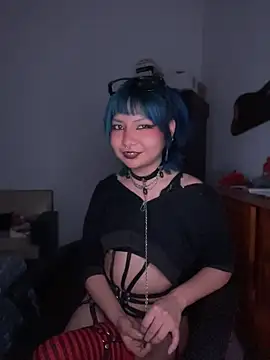 Onlyjadex - Striptease fulll naked + Blowjob Dildo