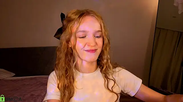 Sue_dream - booty tease