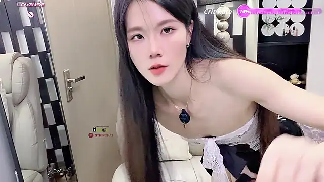 Yueyue-MM - 下空小狗侧趴+打pp20下