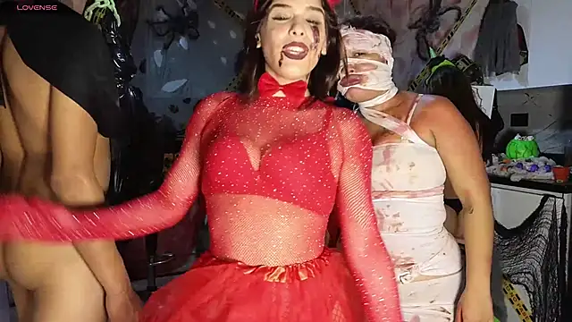 Hall_sextape - me in topless and lick tits