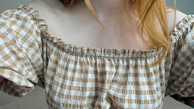 ReddHotPipper - Titsplay Upclose :inlove: