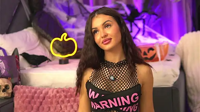 LilaRoses - Boobs Tease close up