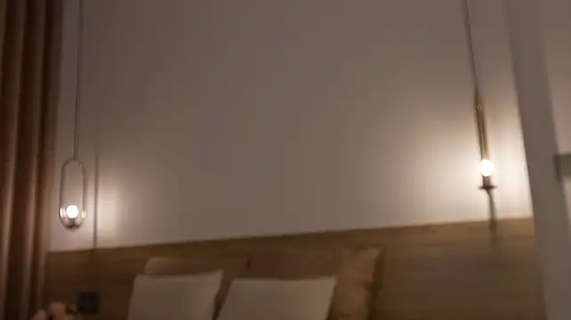 Lunaaauraaaa - panty tease