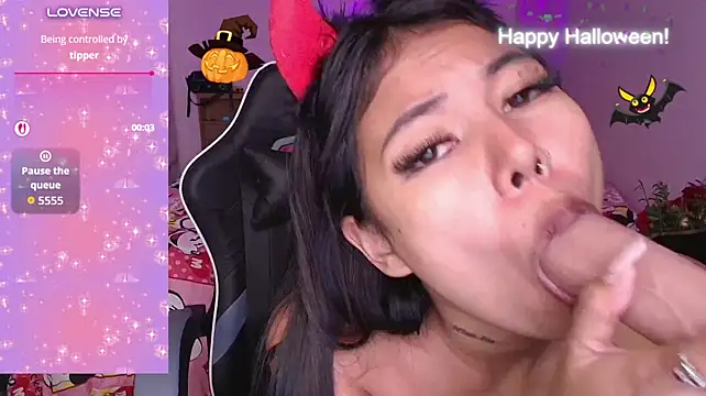 AmberGlowing - DILDO PUSSY SHOW