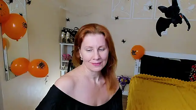 FoxySophia - 👻handbra👻