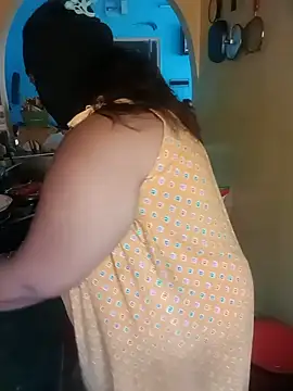 Monaa - Cucumber fucking, belan fucking in live