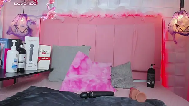 Alisson_hall1 - Fingering pussy