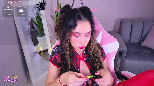 Bella__Rose1 - Toy in pussy♥️