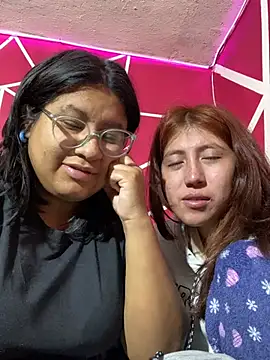 Sarah12333 - PEPINO EN LA PUSSY