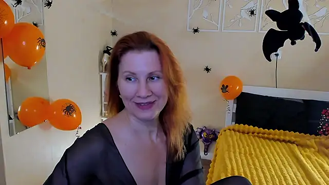 FoxySophia - 👻handbra👻