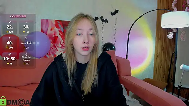 Miche1le_Allenne - tease u in doggy!