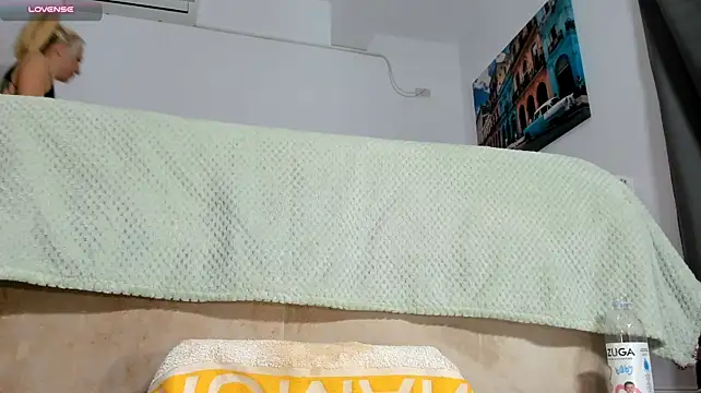Bornforporn_ - ❤️ Making my pussy squirt on ur cock 💦