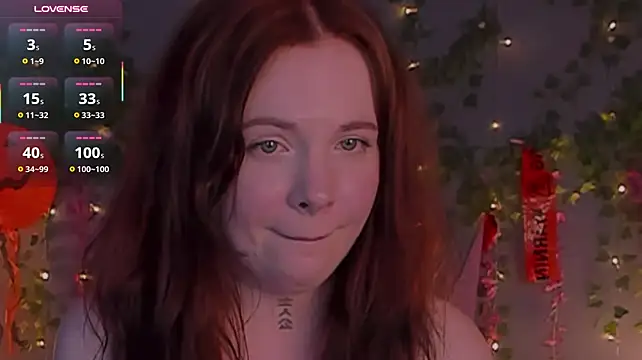 Elsa_Jin - close up mouth play with cum