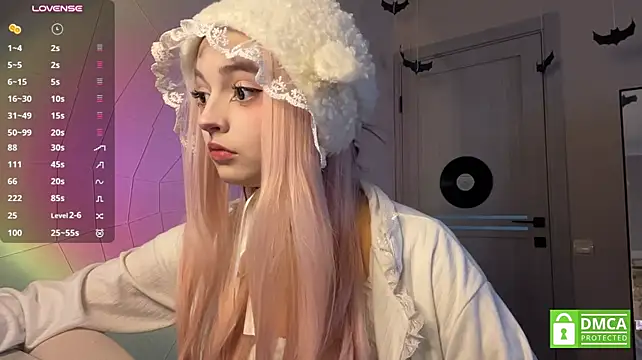 ReikoBartone - Lick lips close to your face
