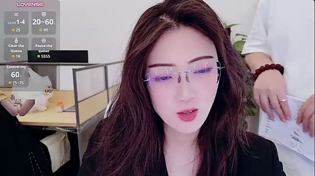 Yangyang-777 - 🎀福利视频已更新哦哥哥们