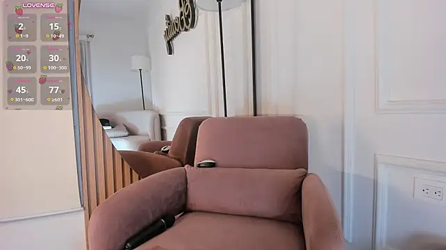 SabrinaCherry11 - Ass in closeup