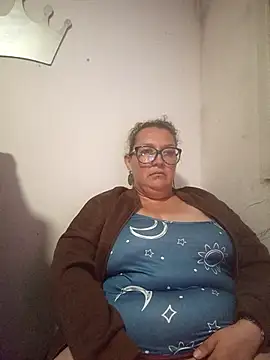 _Saraqueen-- - panty off